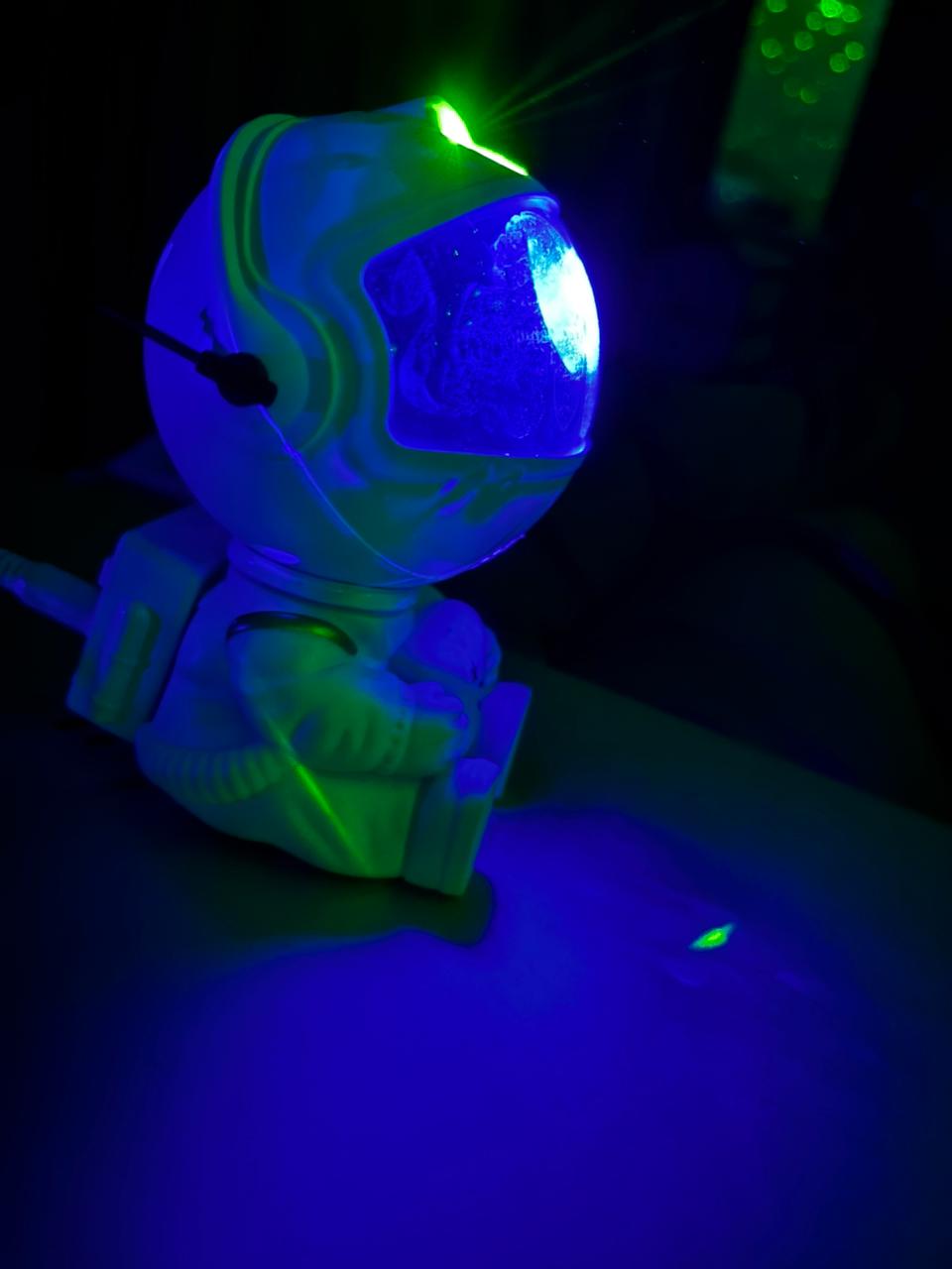Spaceman Galaxy Projector Lamp